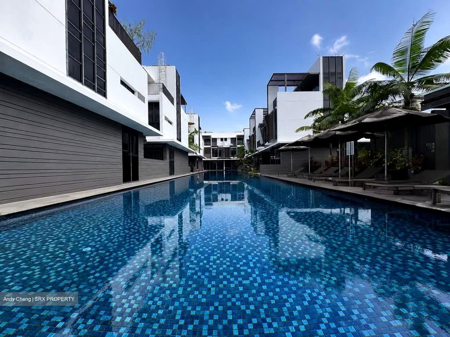 Alana (D28), Terrace #604297581